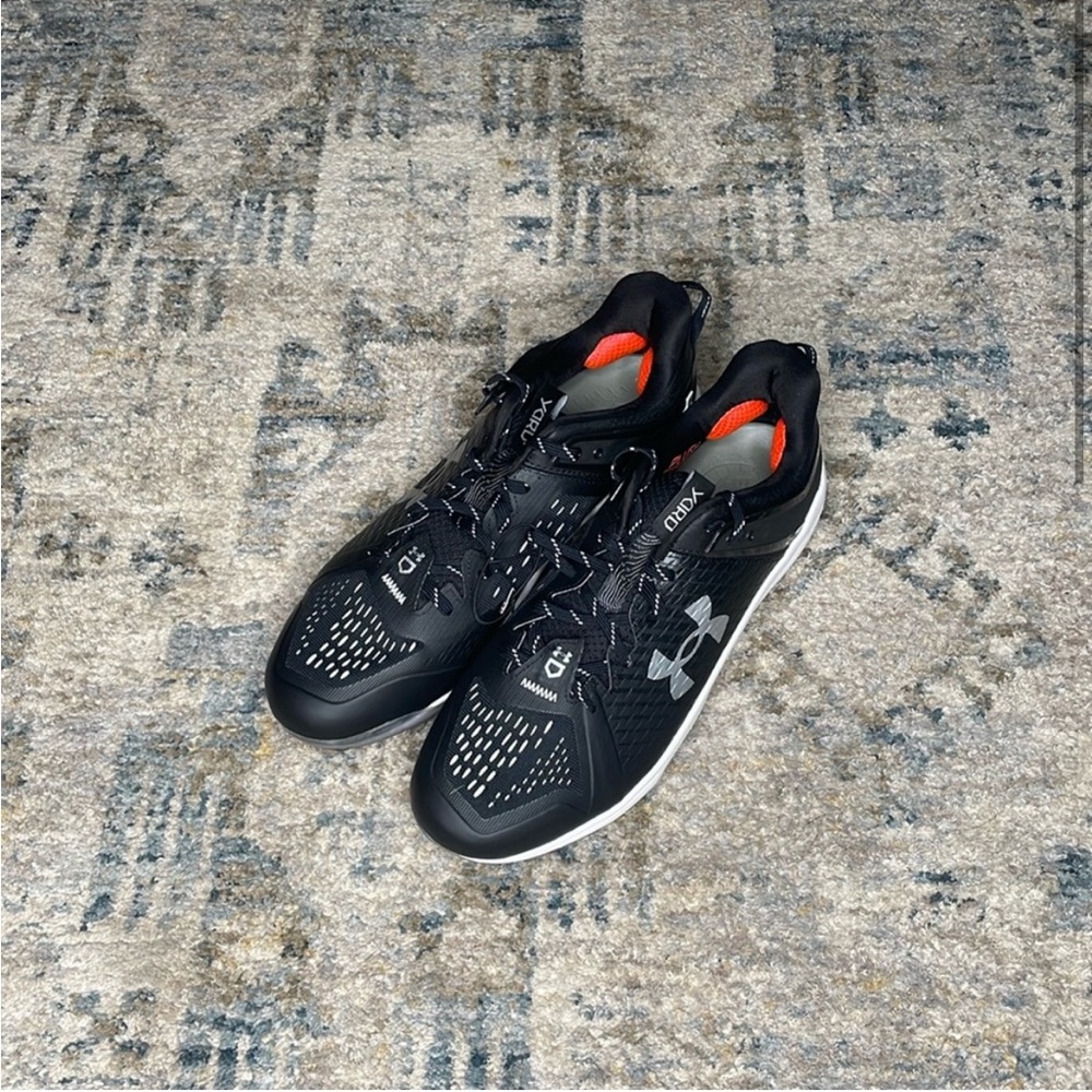 New Under Armor Yard Baseball Cleats Black/White/Silver
